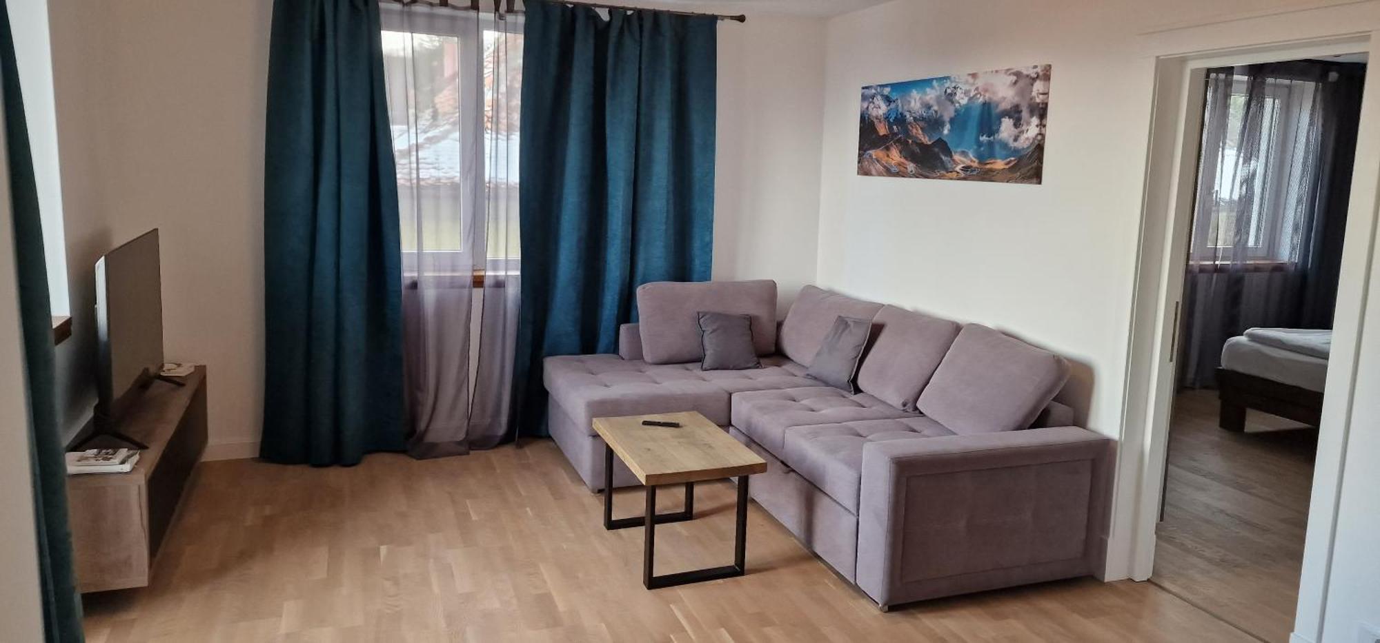 Central Apartment With City View Brasov Exterior photo